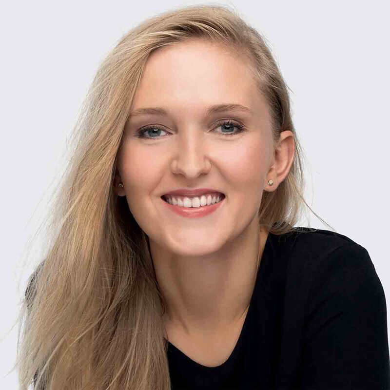 ميك اب فور ايفر كريم الأساس ألترا أتش دي انفيزيبل كوفر