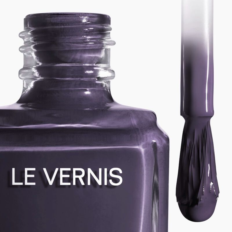شانيل le vernis طلاء أظافر طويل الثبات  إصدار محدود