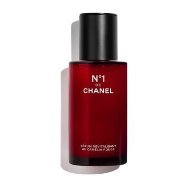 N°1 DE CHANEL REVITALISING SERUM faces n 1 de chanel revitalising serum