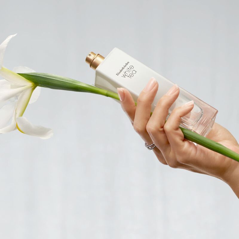 إليزابيث آردن وايت تي