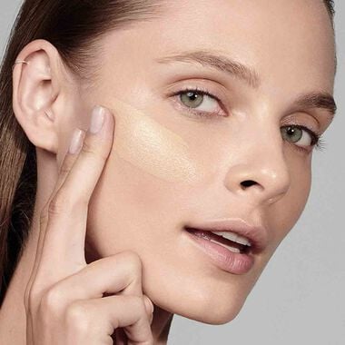 Futurist Hydra Rescue Moisturizing Foundation with SPF 45 faces futurist hydra rescue moisturizing foundation with spf 45