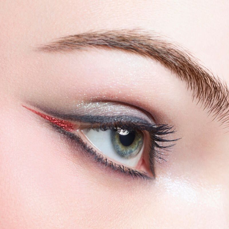 chanel le liner de high precision longwearing and waterproof liquid eyeliner  festive edition