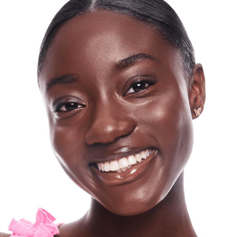 essence juicy bomb shiny