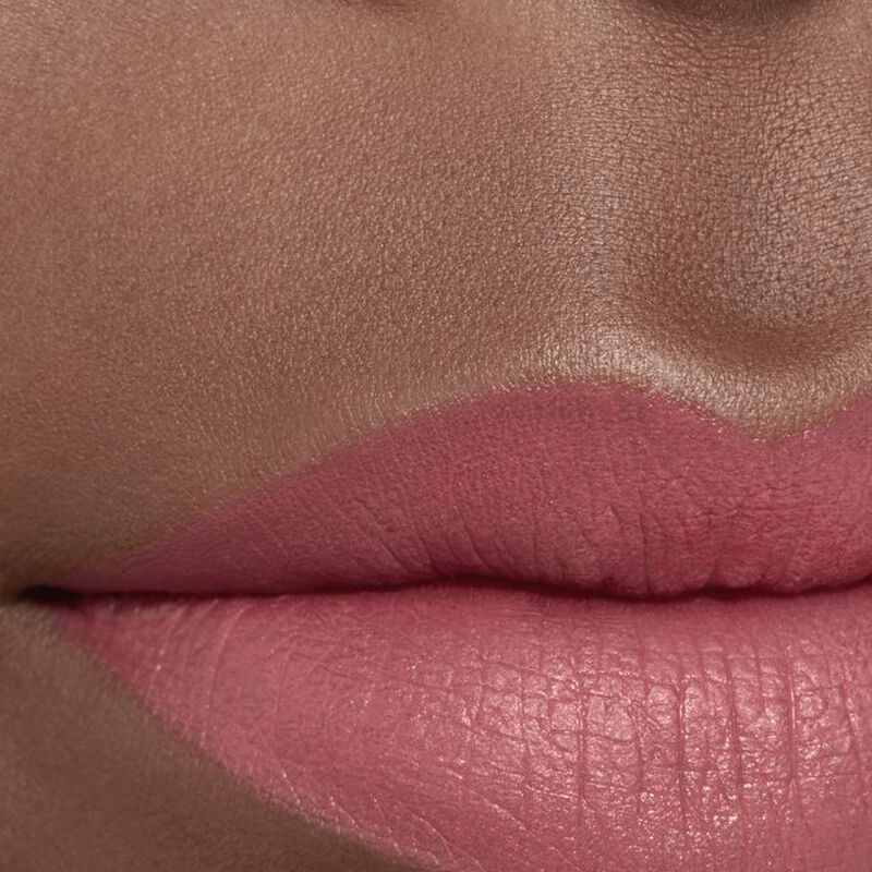 شانيل روج ألور إنك rouge allure ink