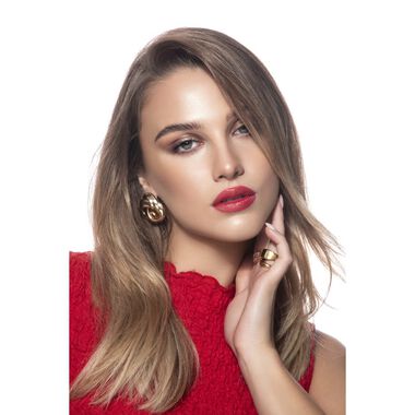 faces أحمر الشفاه إنفينيتي مويسشر اللامع