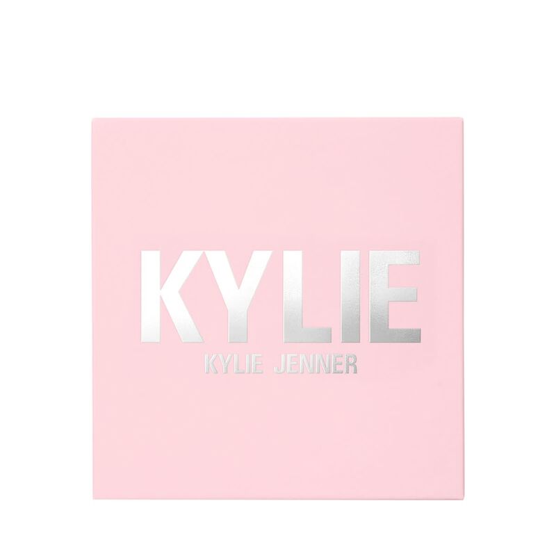 كايلي كوزمتكس بودرة أحمر خدود مضغوطة