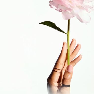 faces gloss absolu anti frizz glaze milk