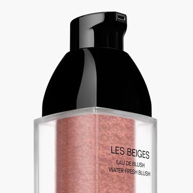 LES BEIGES faces les beiges
