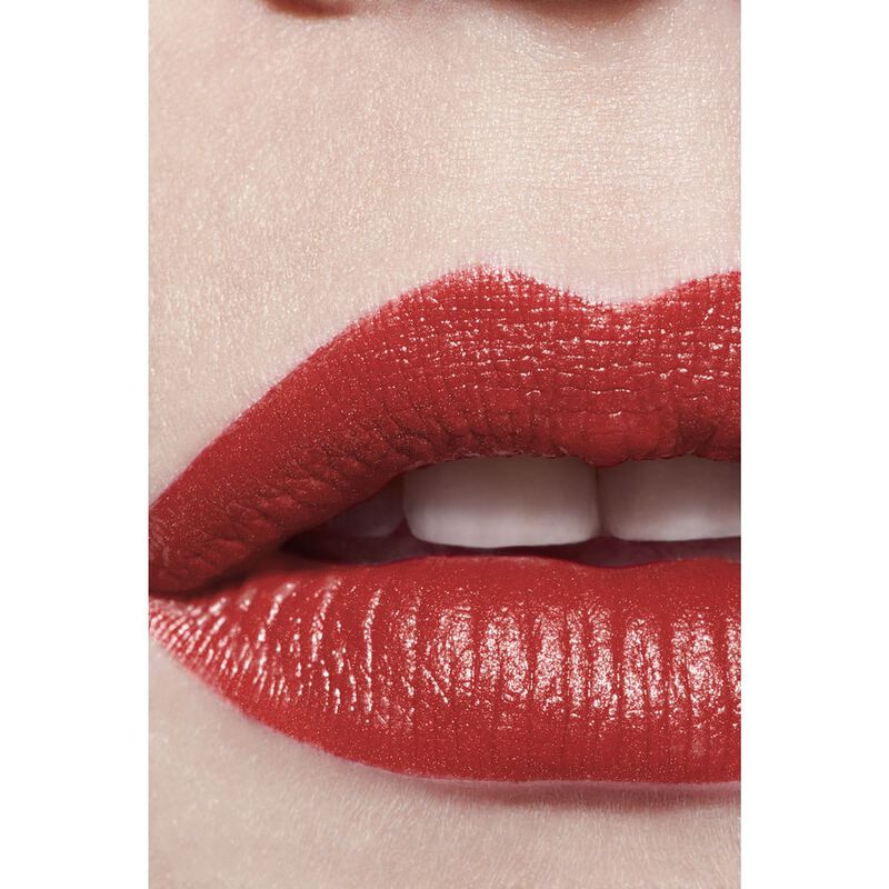 chanel rouge allure l'extrait highintensity lip colour. concentrated radiance and care. refillable
