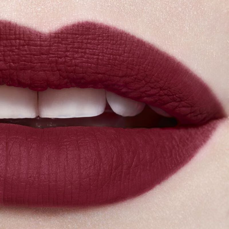شانيل rouge allure velvet extreme