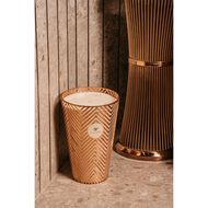 faces whispers of nectar