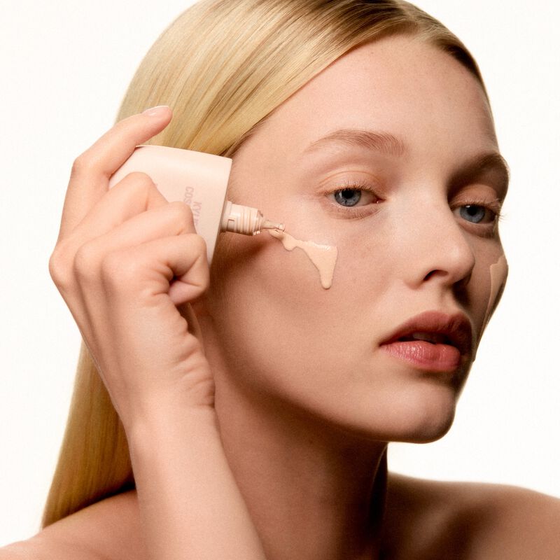 kylie cosmetics skin tint blurring elixir