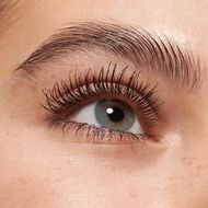 مسكارا كول مي كوين دراماتيك فولس لاش افكت faces مسكارا كول مي كوين دراماتيك فولس لاش افكت