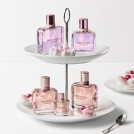 faces irresistible nectar