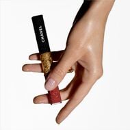 LE ROUGE DUO ULTRA TENUE faces le rouge duo ultra tenue