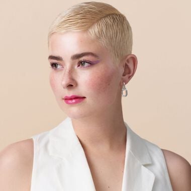 faces glitter glam glow lip balm