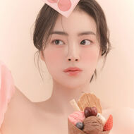 faces blending mood cheek