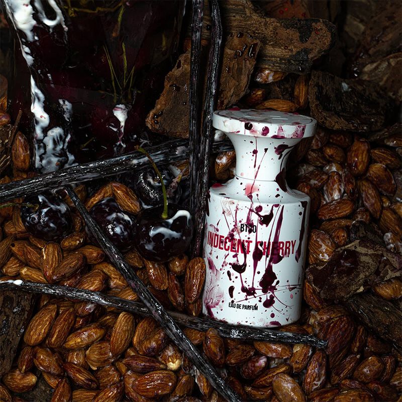 بورن تو ستاند اوت إنديسنت شيري