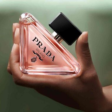 Paradoxe Eau De Parfum faces paradoxe eau de parfum