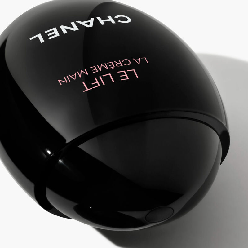شانيل le lift la creme main
