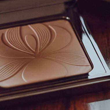 faces blur expert powder