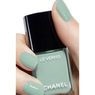 Le Vernis Nail Colour faces le vernis nail colour