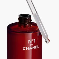 faces n 1 de chanel s rum revitalisant