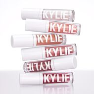 Plumping Gloss faces plumping gloss