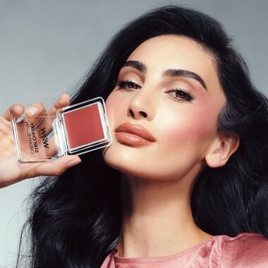 ستاي تشيكي - بلشر كريمي faces ستاي تشيكي بلشر كريمي