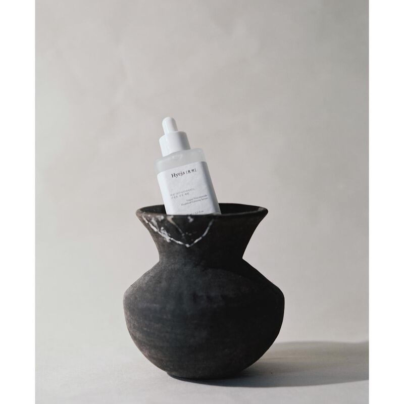 hyeja vegan niacinamide heartleaf calming serum