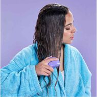 LOVE ME UNCONDITIONALLY CONDITIONER faces love me unconditionally conditioner