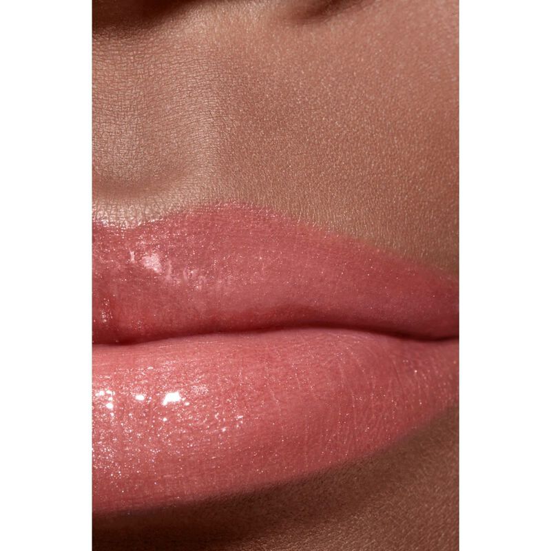 شانيل rouge coco hydra gloss