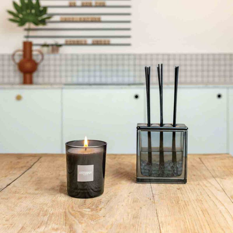 esteban paris teck & tonka refillable scented candle 170g  moka edition