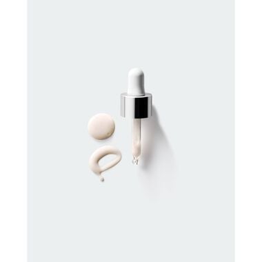 faces moisture surge  active glow