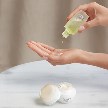 faces dual essence