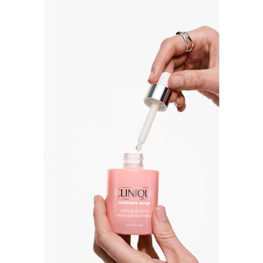 faces moisture surge  active glow