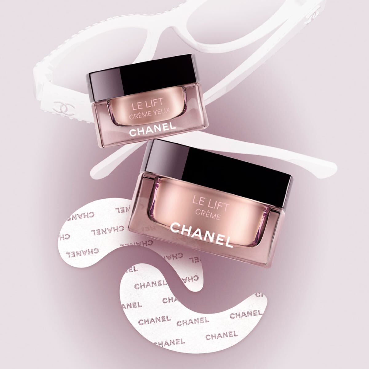 Chanel LE LIFT FLASH EYE Smooths - Firms - Tightening Effect