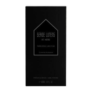 faces the scottish house home spray