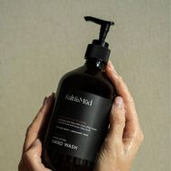 Exfoliating Hand Wash Vetiver Root & Bergamot Rind With Dead Sea Minerals faces exfoliating hand wash vetiver root bergamot rind with dead sea minerals