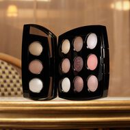 LES 9 OMBRES faces les 9 ombres