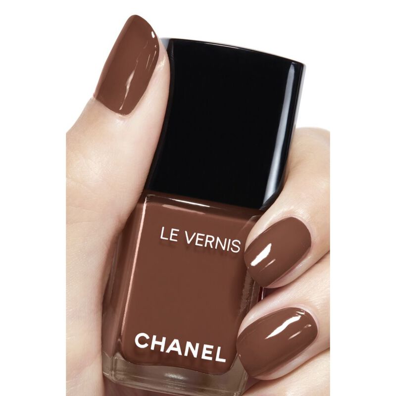 chanel le vernis nail colour