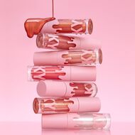 High Gloss faces high gloss