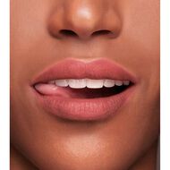 ملمع الشفاه الحريري faces ملمع الشفاه الحريري