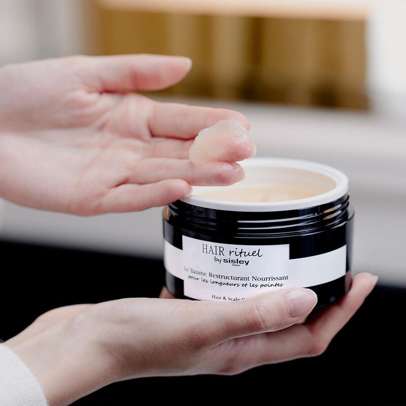 sisley restructuring nourishing balm for hair lengths and ends