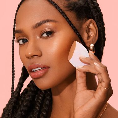 faces miracle powder sponge