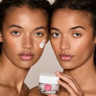 Intense Hydrating Skin Plumping Gel faces intense hydrating skin plumping gel