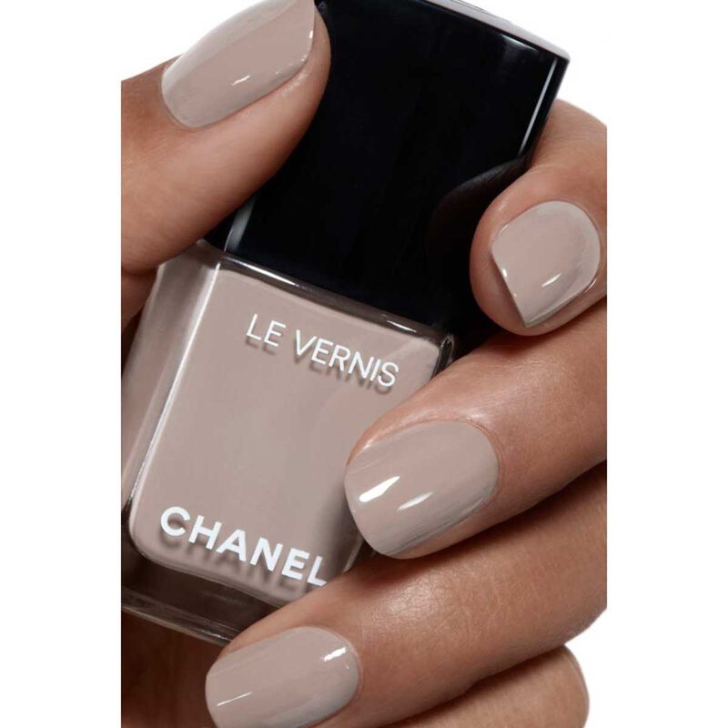 chanel le vernis longwear nail colour