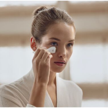 faces sisle a l int gral anti  ge eye and lip contour cream