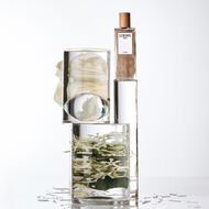 Aura Floral Eau de Parfum faces aura floral eau de parfum