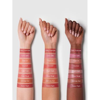 Sheglam Color Bloom Liquid Blush Risky Business 5.2 ml faces sheglam color bloom liquid blush risky business 5 2 ml